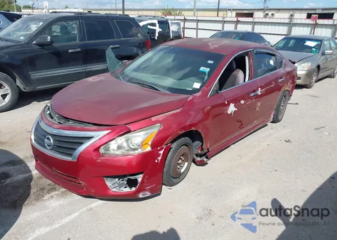 2015 Nissan Altima 2.5 S from USA, damaged, VIN 1N4AL3AP8FN315381